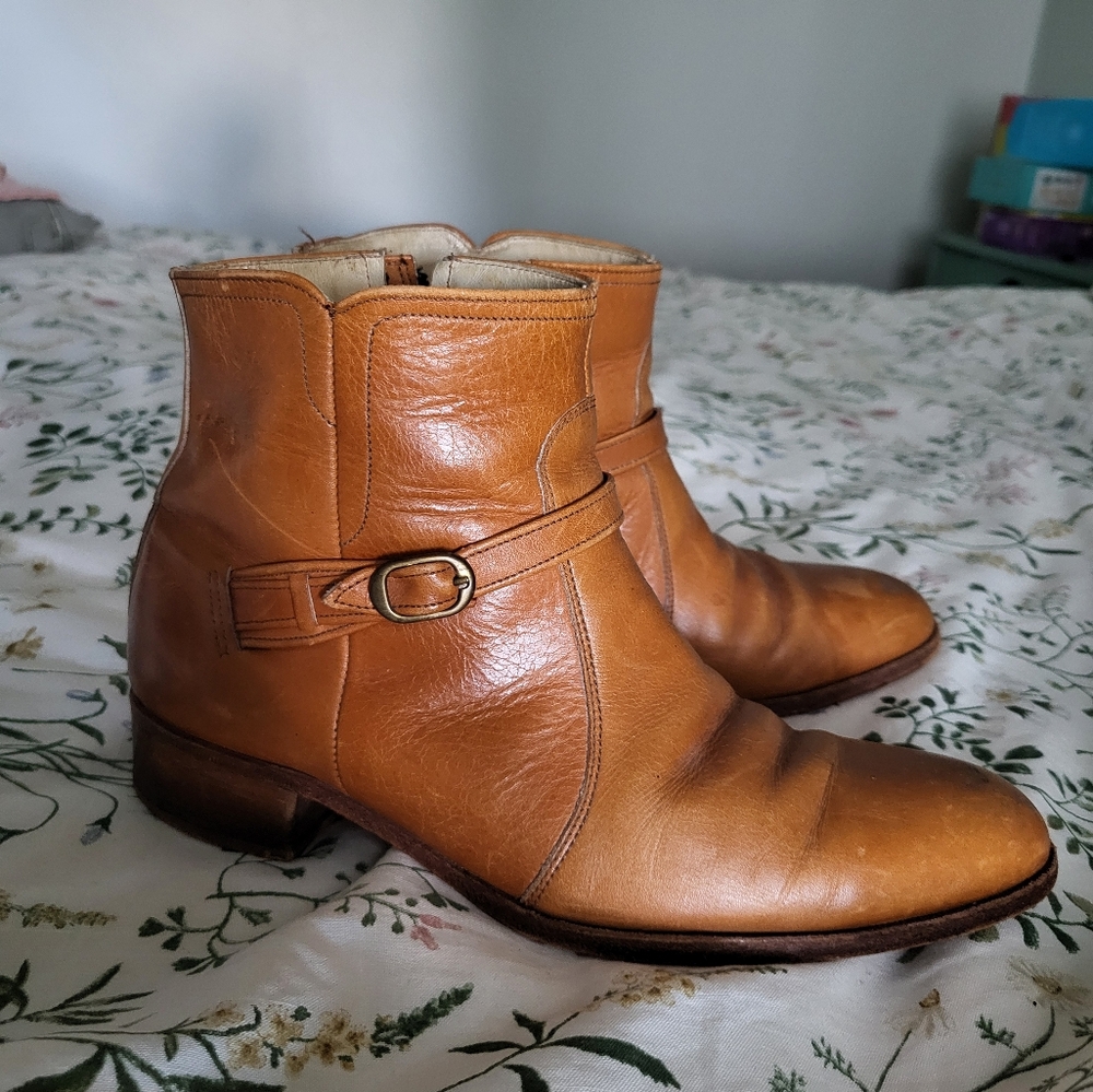 Vintage Hanover Shoe Leather Boots